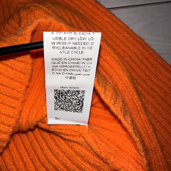 SHEIN Curve Ribbed Knit Cropped Sweater – OXL – Orange with Feather Cuffs🔥🔥🔥 - Picture 7 of 10